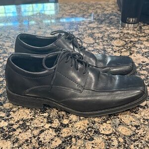 Johnston & Murphy Men's Black Dress Shoes